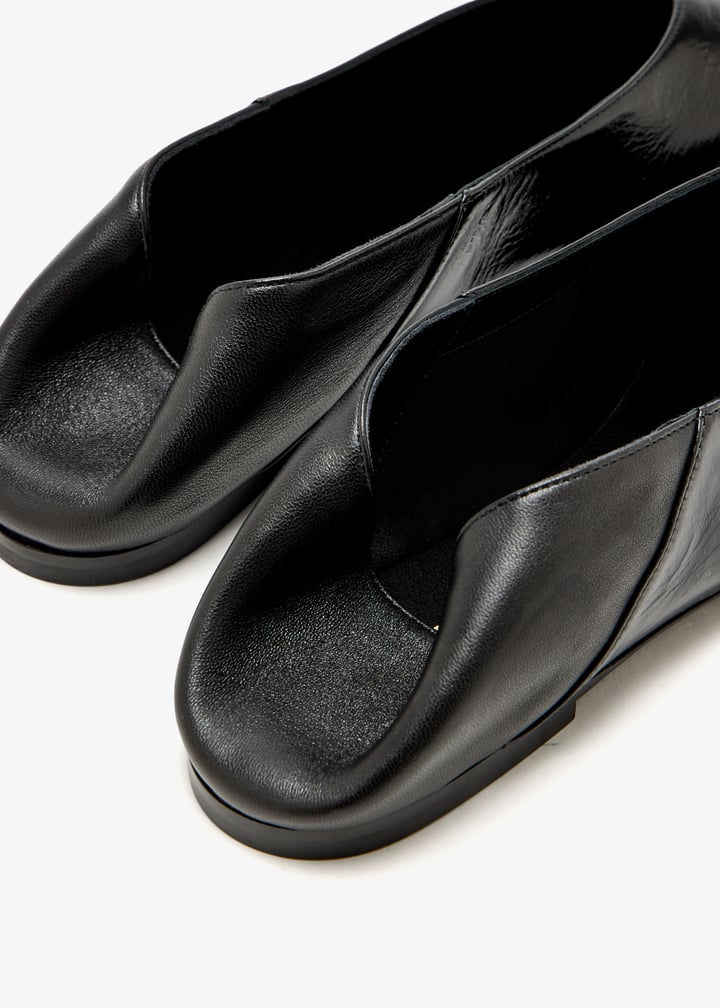 844492aaehi1000_3.jpg?ts=20250612041134