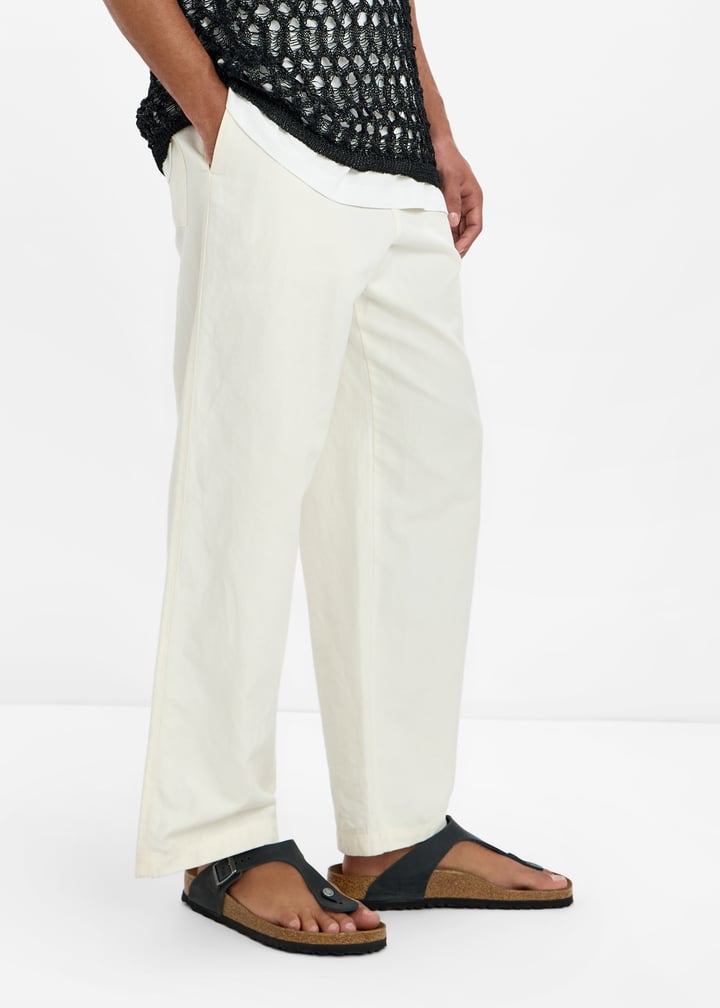 845251-black_2.jpg?ts=20260131020551