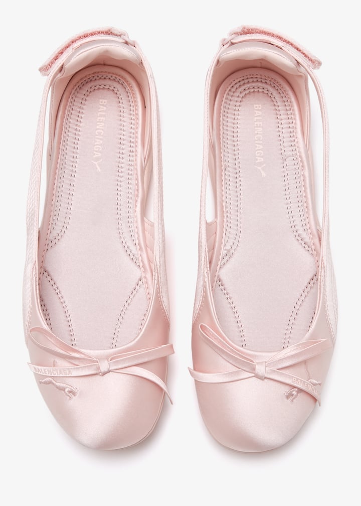 BALENCIAGA SPEEDCAT PUMA バレリーナ サンダル ロゴ リボン Balenciaga X PUMA Speedcat ballerinas for妇女- 阿联酋的粉红