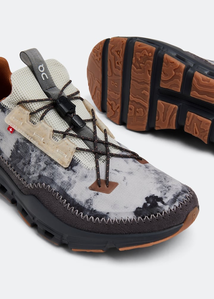 湖畔 51vrPw3jdyL._UF350,350_QL50_.jpg