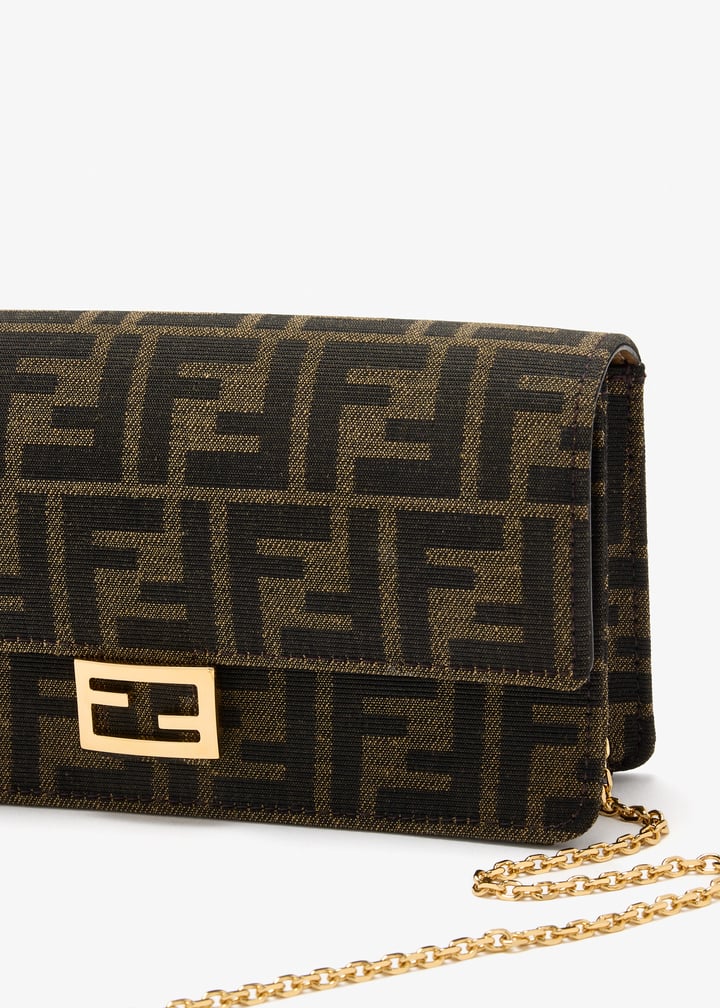 8m0498-a98p-f0a6e_5.jpg?ts=20260402040630