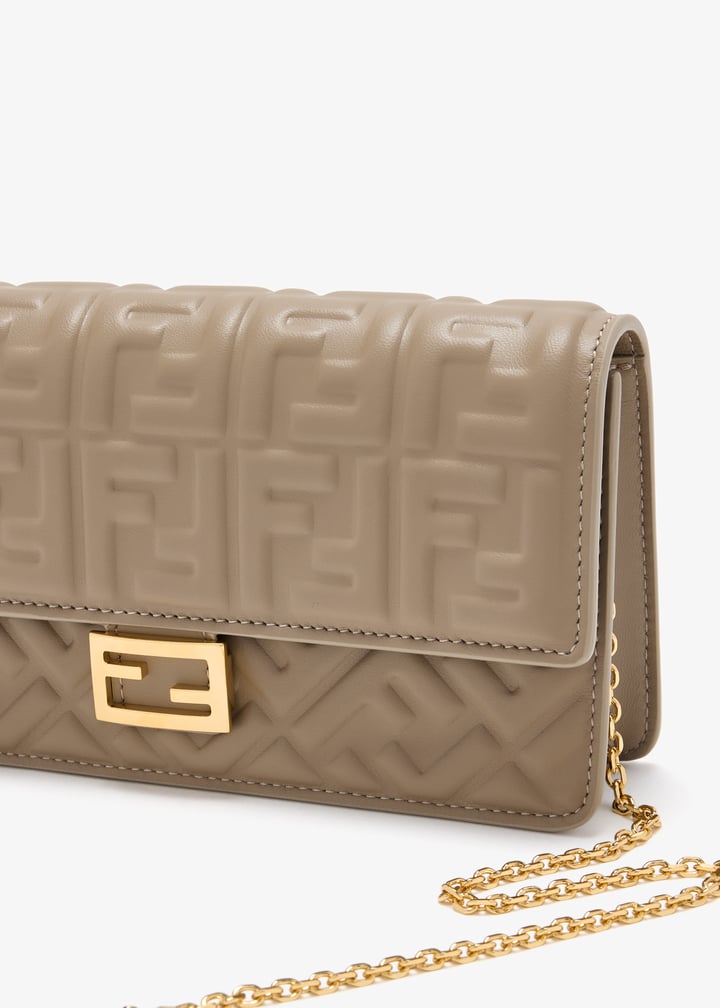 8m0498-aajd-f0e65_5.jpg?ts=20260402040632