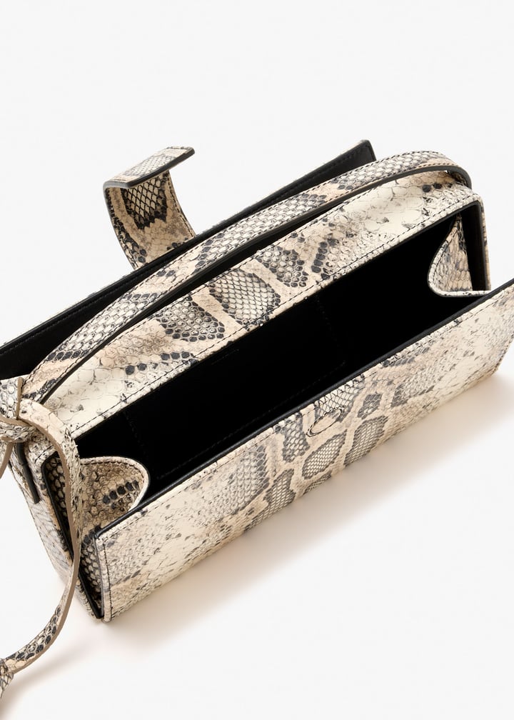 906426-grey_7.jpg?ts=20260228020529