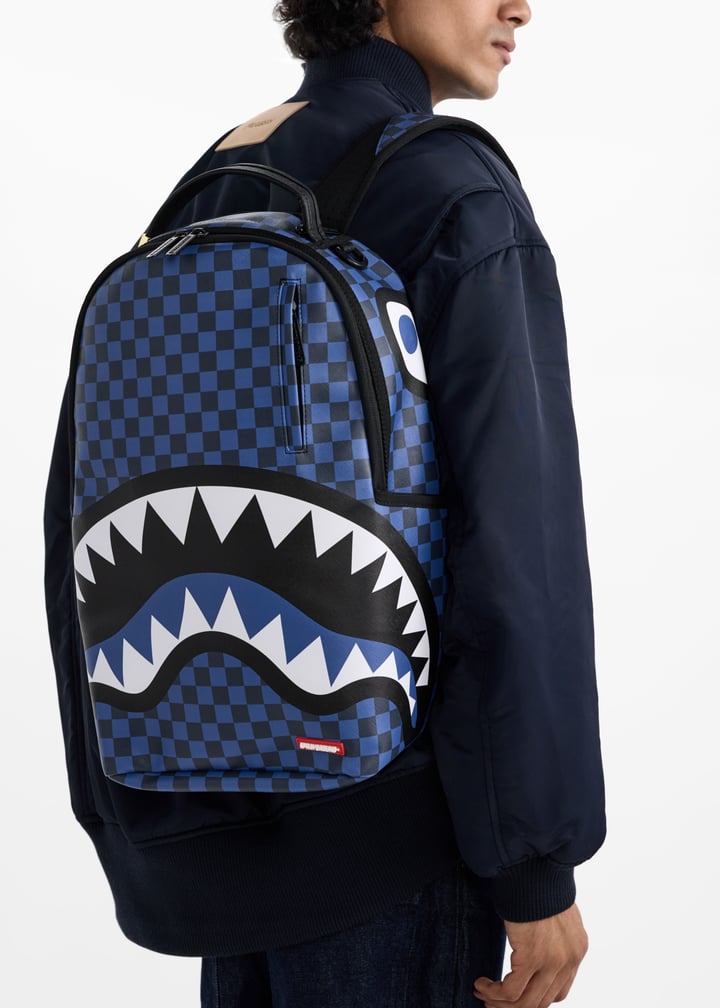 【SPRAYGROUND】Sharks In Paris レンチキュラーバックパック Amazon.co.jp: スプレーグラウンド レンチキュラーエフェクト