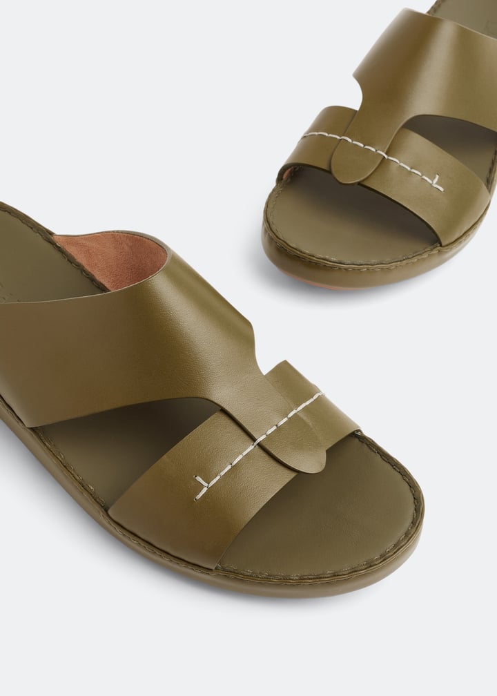 9902-khaky_3.jpg?ts=20221103030509