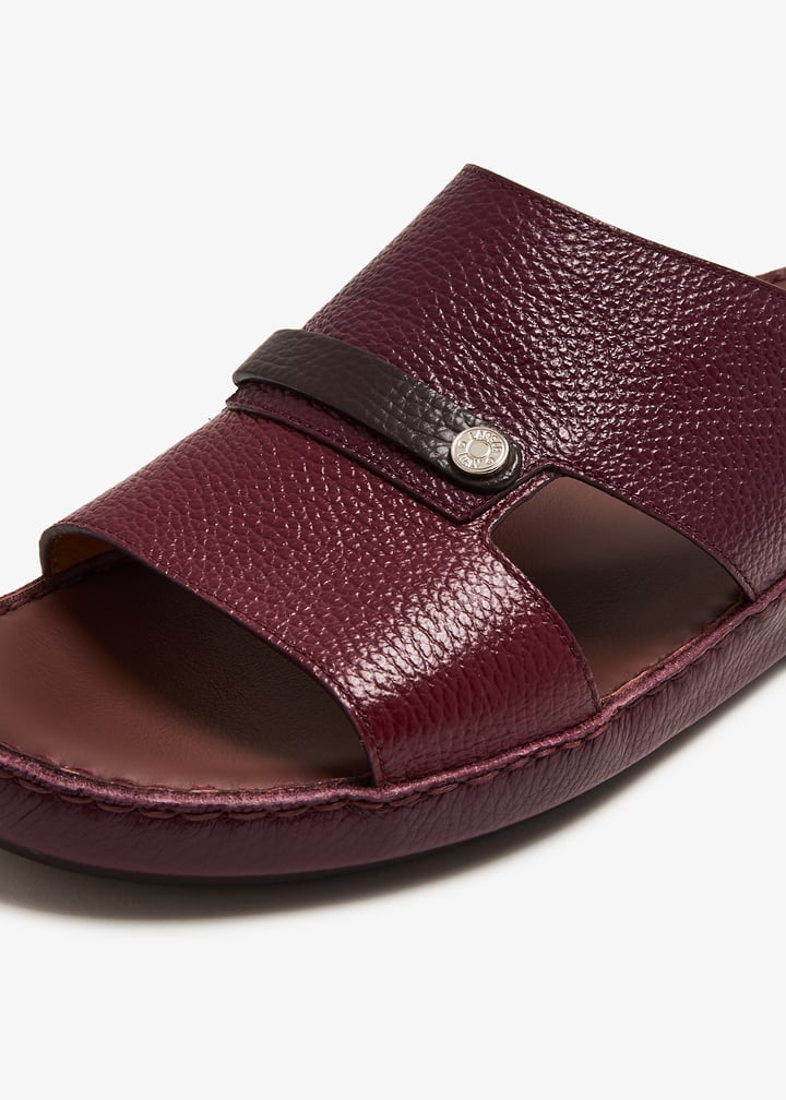 9911-oxblod_5.jpg?ts=20240531030525