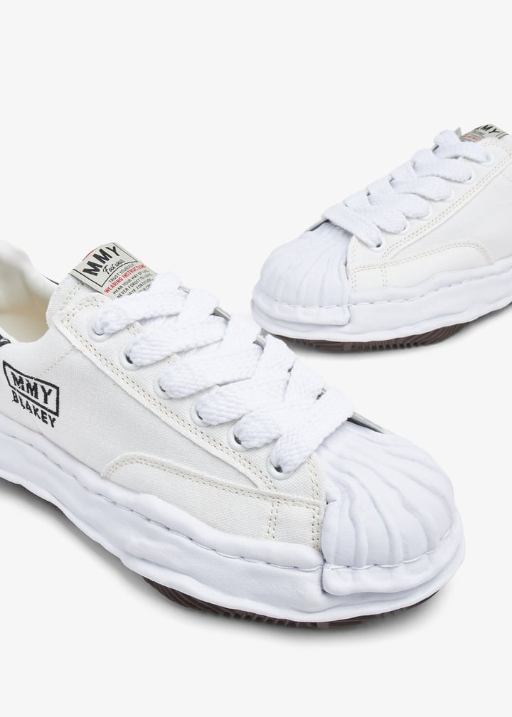 a08fw735-white_3.jpg?ts=20241022030522