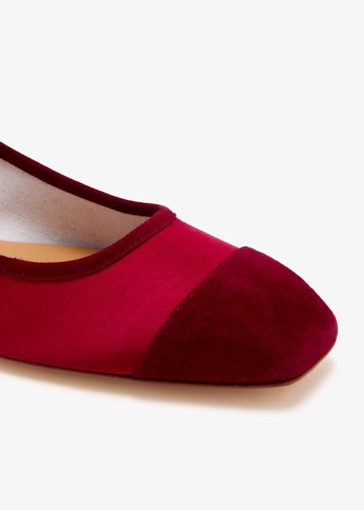 a11-fl0550024229-126-blood_5.jpg?ts=20260119021614