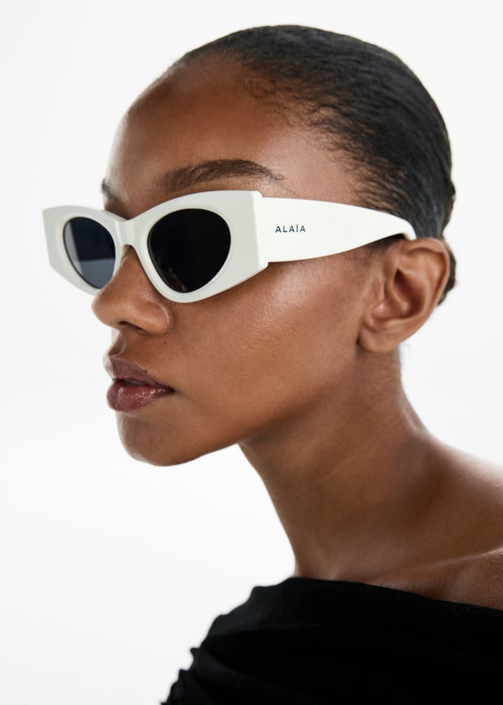 Alaïa Cat eye sunglasses for Women - White in UAE | Level Shoes