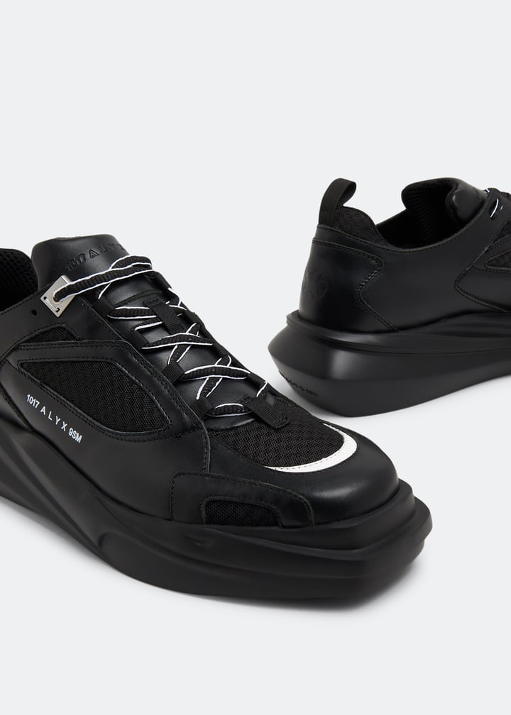 aausn0042le01-0001_3.jpg?ts=20230407030511