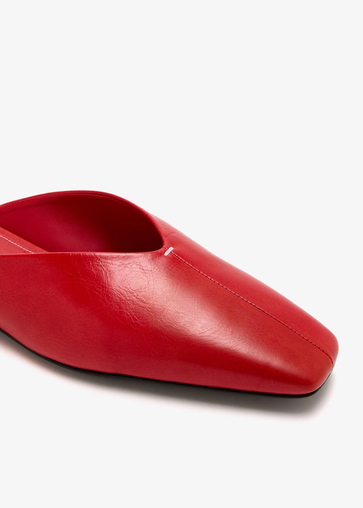adelle-red_5.jpg?ts=20250828033247