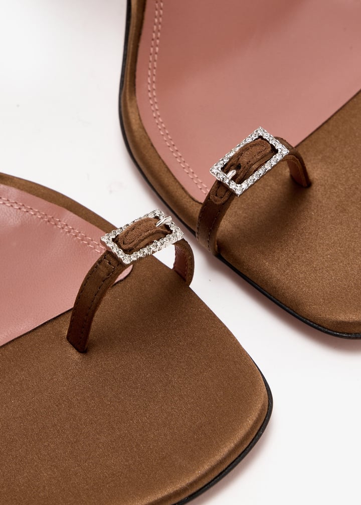 adutthong105-samwcb_5.jpg?ts=20250620035619