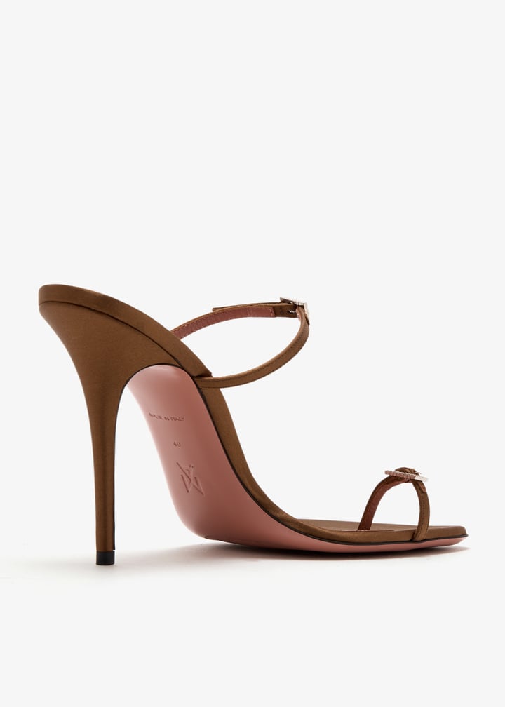 adutthong105-samwcb_6.jpg?ts=20250620035619