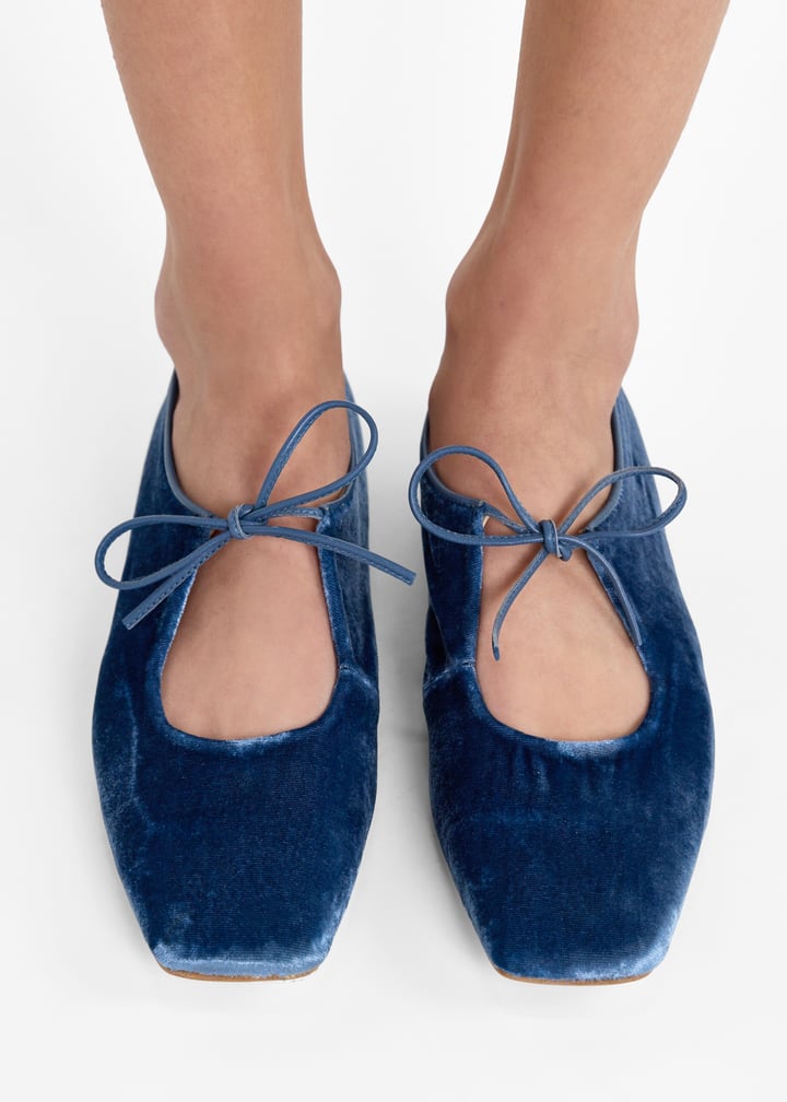 amelia-blue_2.jpg?ts=20251213021030