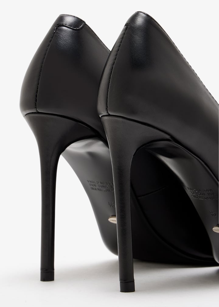 anja-blkcmo_5.jpg?ts=20251021035557