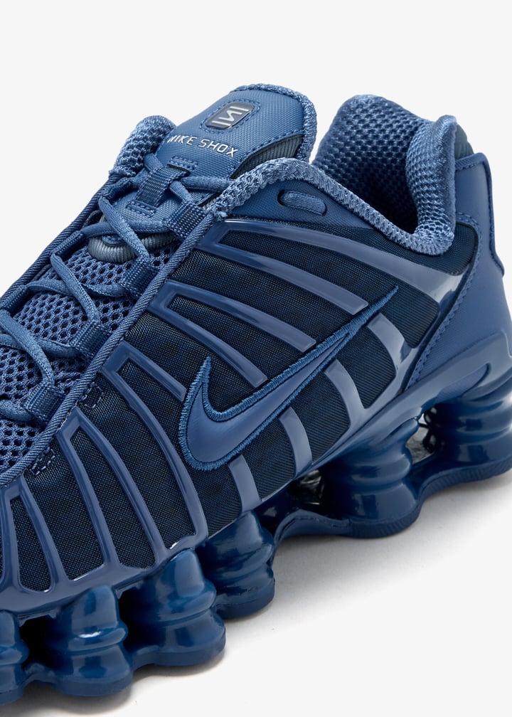 ar3566-402_5.jpg?ts=20260429050550