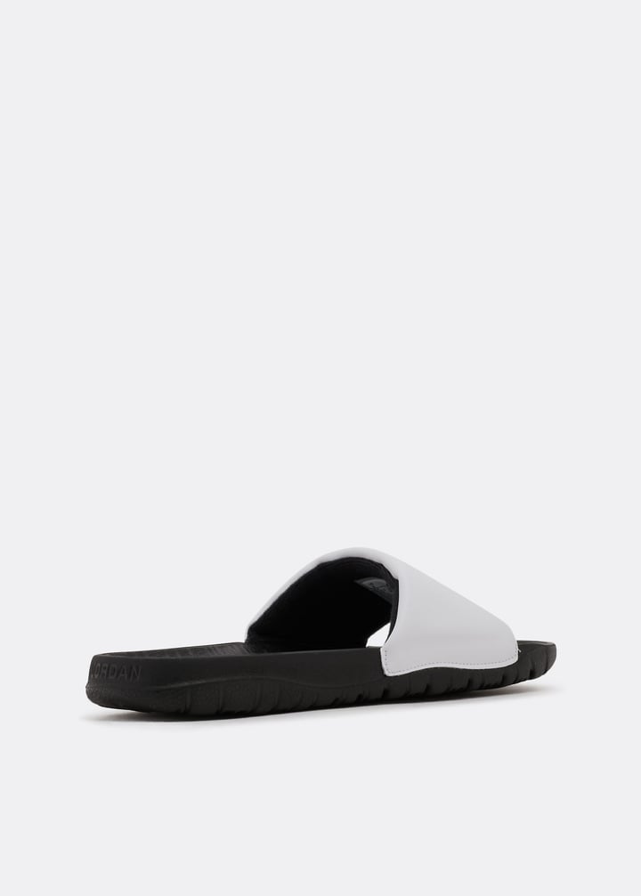 ar6374-016_3.jpg?ts=20220504181941