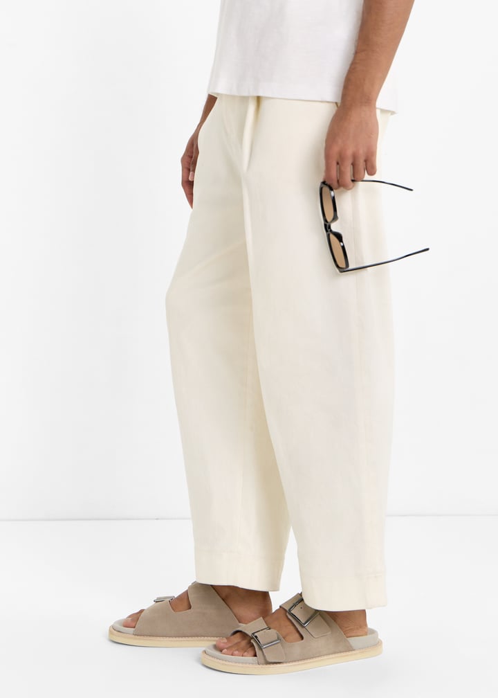 arne-25368-drkstn_2.jpg?ts=20251216120252