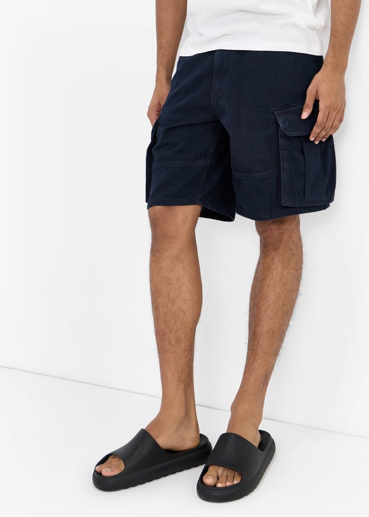 arne-40525-black_2.jpg?ts=20251208130307