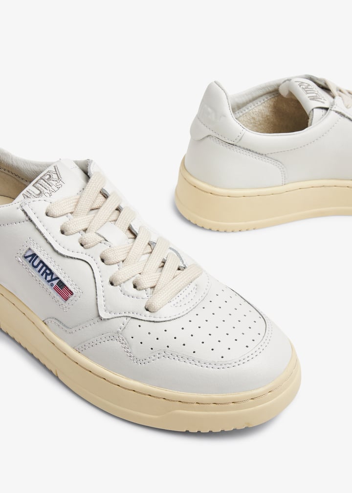 aulw-ll15_3.jpg?ts=20240201033026