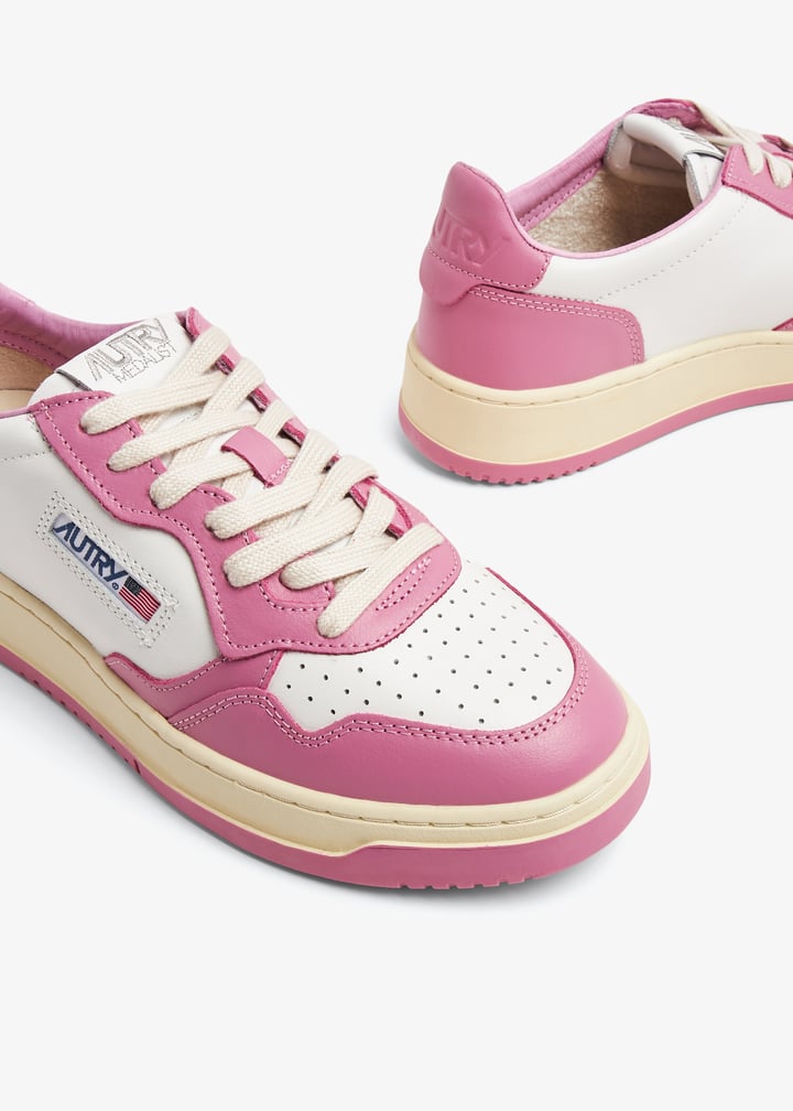 スニーカー AUTRY Women Sneakers ROLWNP02 Pink Autry Medalist low sneakers for Women - Pink in UAE | Level