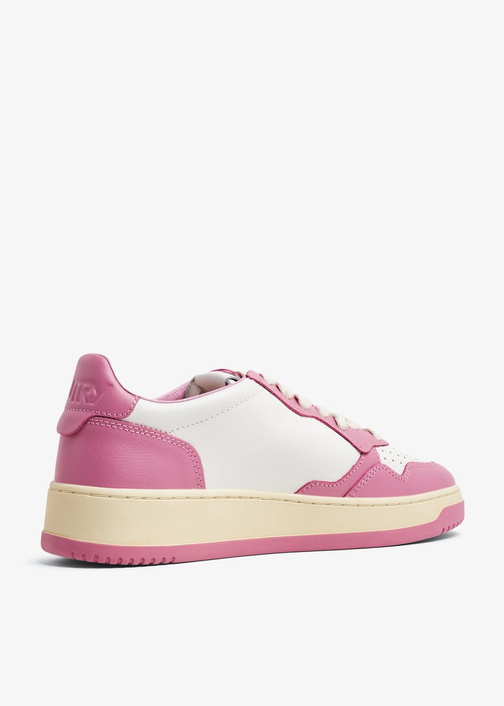 スニーカー AUTRY Woman Sneakers Pink AULW TS16 Autry Medalist low sneakers for Women - Pink in UAE | Level