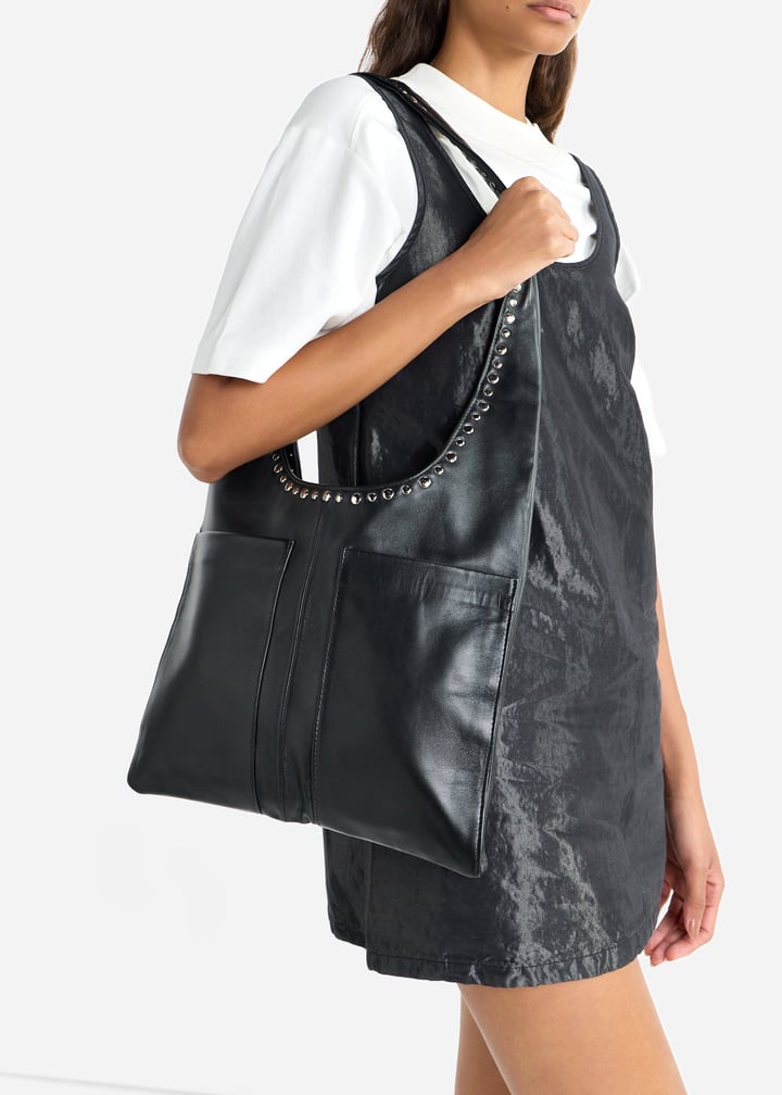 aus2412061-01_2.jpg?ts=20260220033529