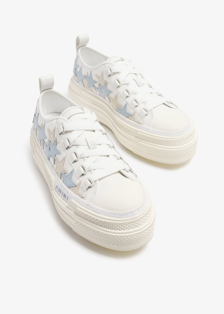 【AMIRI】女性 PLATFROM STARS COURT LOW スニーカー AWFOSR1008 White & Black Platform Stars Court Low Sneakers by AMIRI on Sale