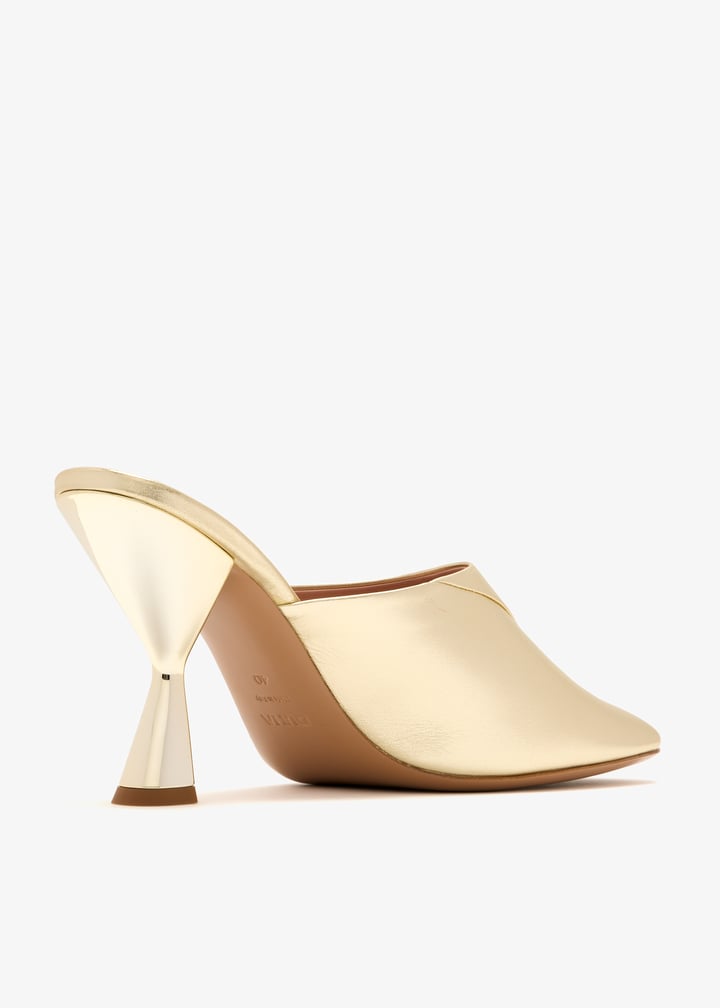 ayn-platin_6.jpg?ts=20260307023729