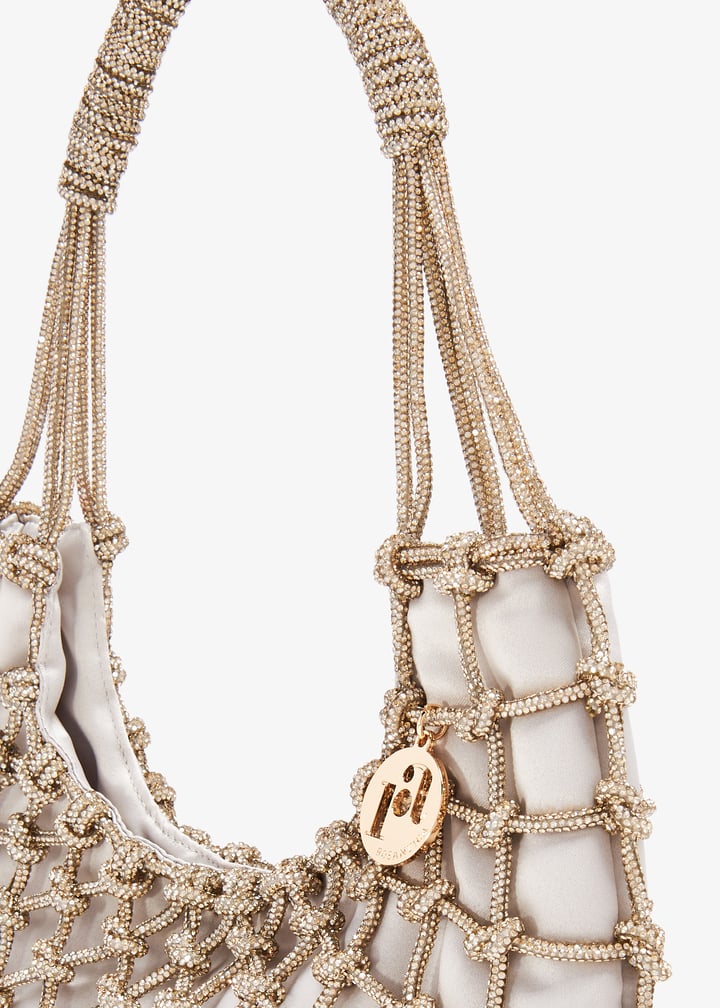 b1695-cha-chmpgn_5.jpg?ts=20240712031011