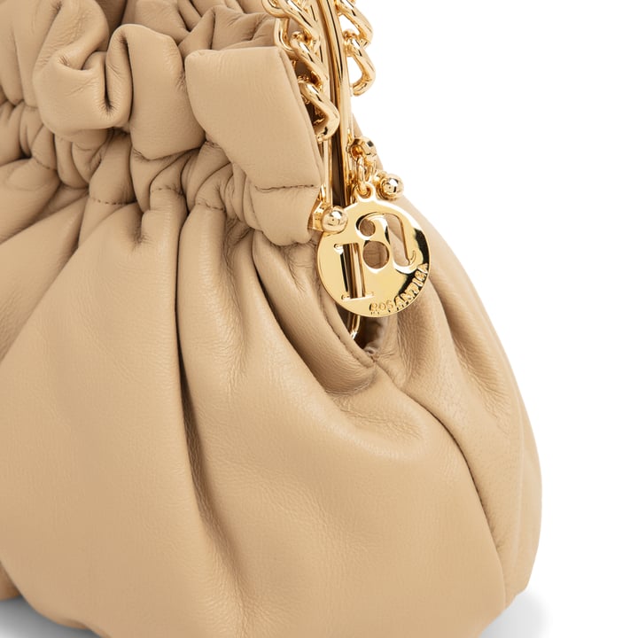 b646-or-bj-lea-s-gdttpl_2.jpg?ts=20220505183449