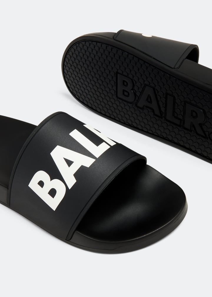 BALR. ブラック スライドサンダル B6720-1001 楽天市場】BALR. ボーラー シャワーサンダル B6720.1001 CLASSIC