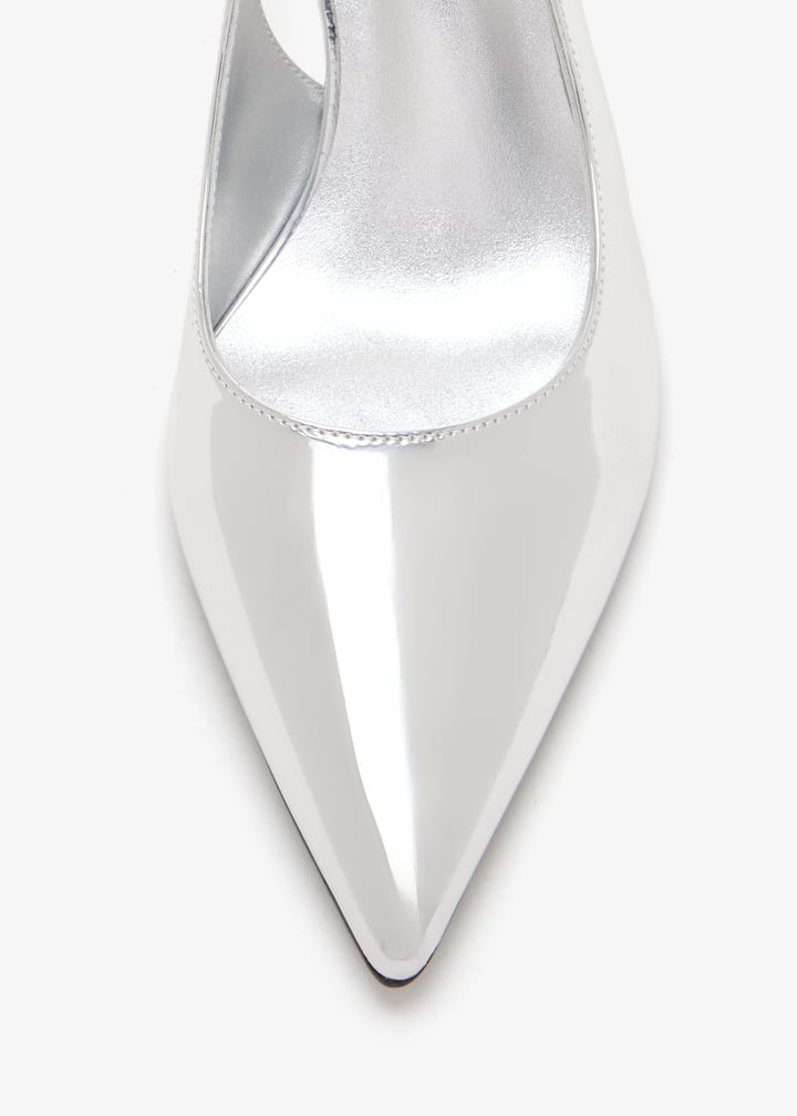 baz-svrshn_5.jpg?ts=20251023030550