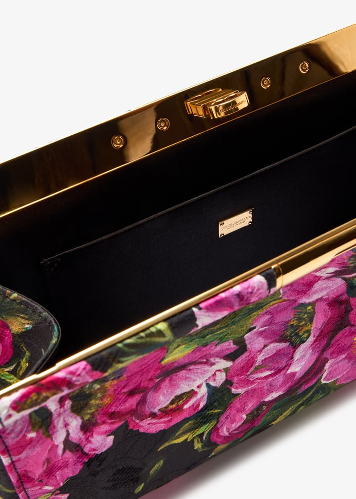 bb7672a6n03hn5kr_6.jpg?ts=20250218030514