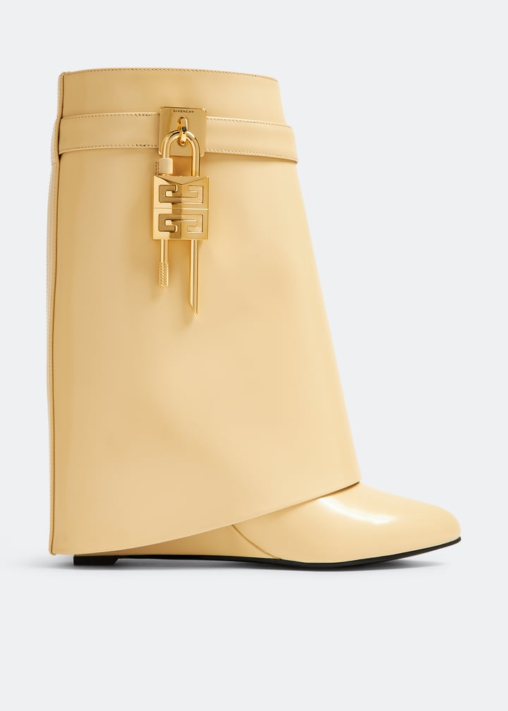 ブーツその他 Givenchy 'Shark Lock' Ankle Boots Givenchy Shark Lock Boots in Leather | Saks Fifth Avenue