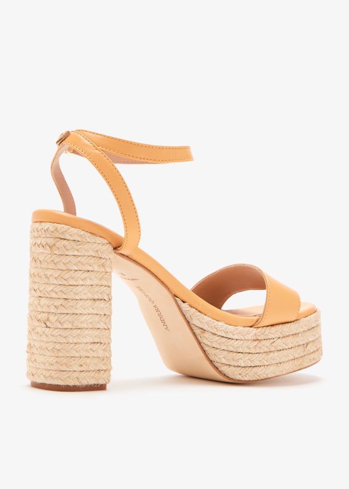 becka-camlth_6.jpg?ts=20250801030023