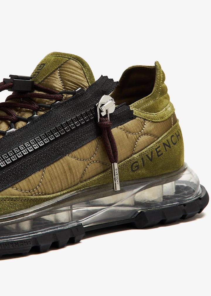 Givenchy Spectre Runner sneakers for Men - Khaki in UAE Givenchy Spectre Runner sneakers for Men - Khaki in UAE