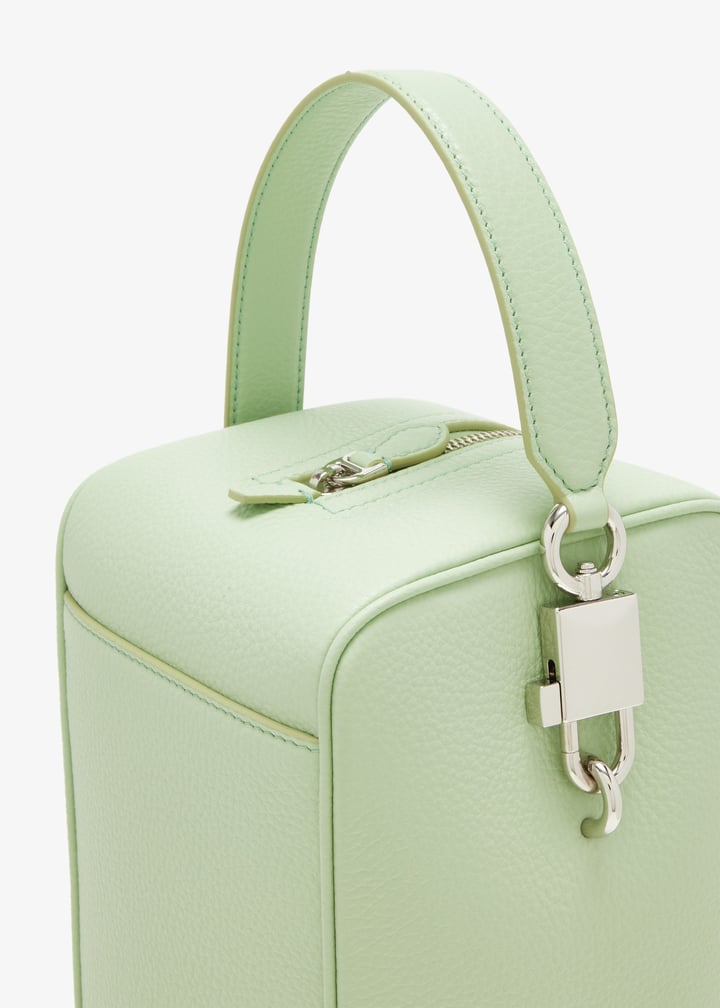 bm2449a037080511_5.jpg?ts=20260318020530