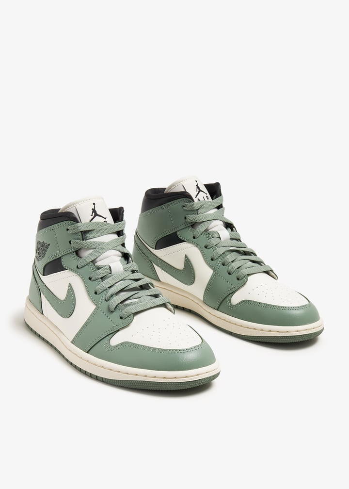 靴 Nike Air Jordan 1 Mid \