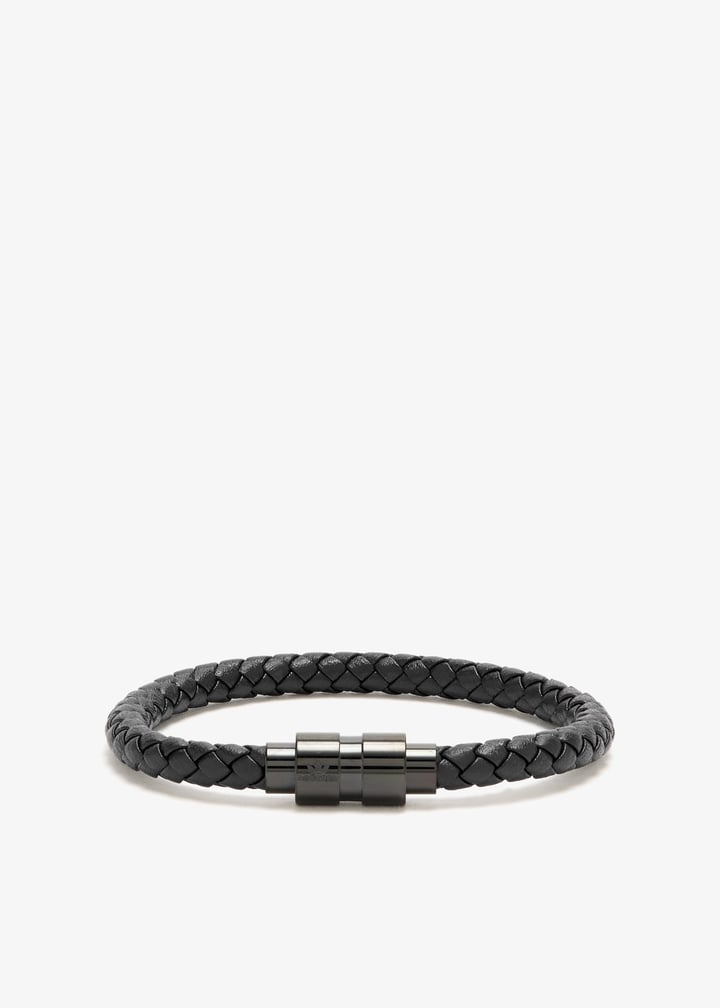 br24-bkg-black_1.jpg?ts=20250823034203