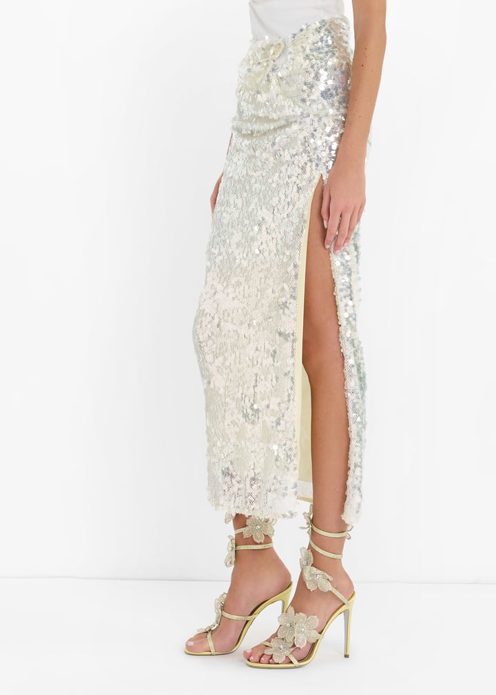 c12573-105-r001y379_2.jpg?ts=20251120030104