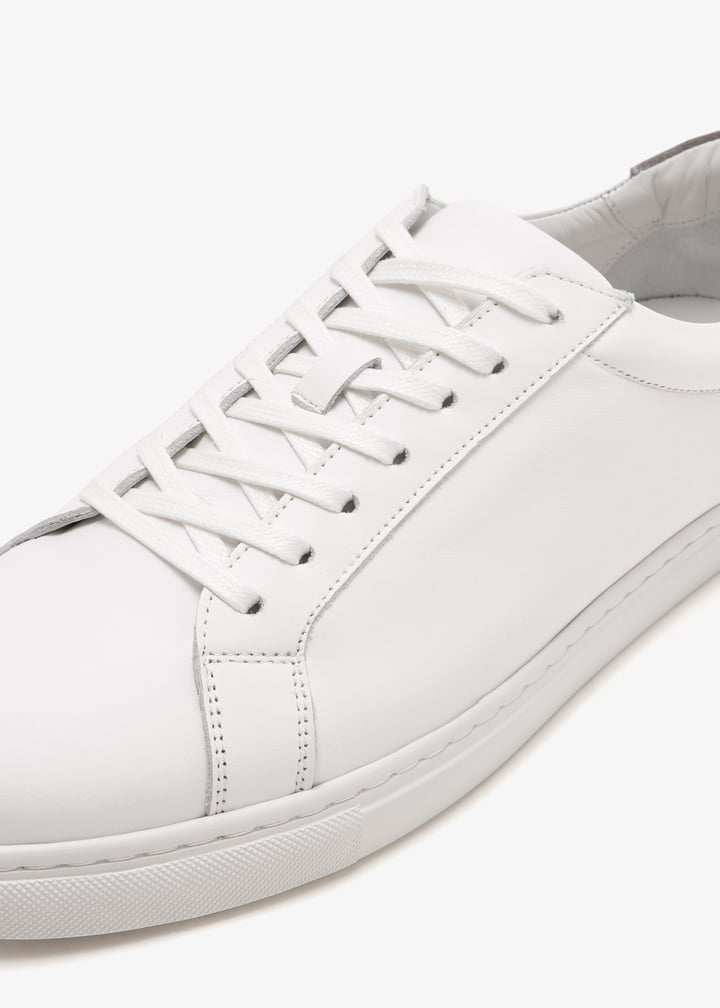 caleb-white_5.jpg?ts=20251003031033