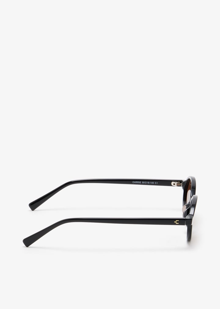 carrie-black_6.jpg?ts=20251028033130