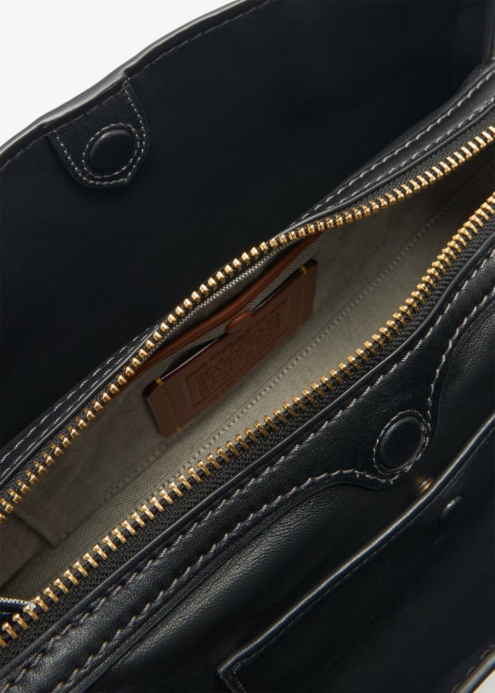 ccx18-b4bk_7.jpg?ts=20251205134113