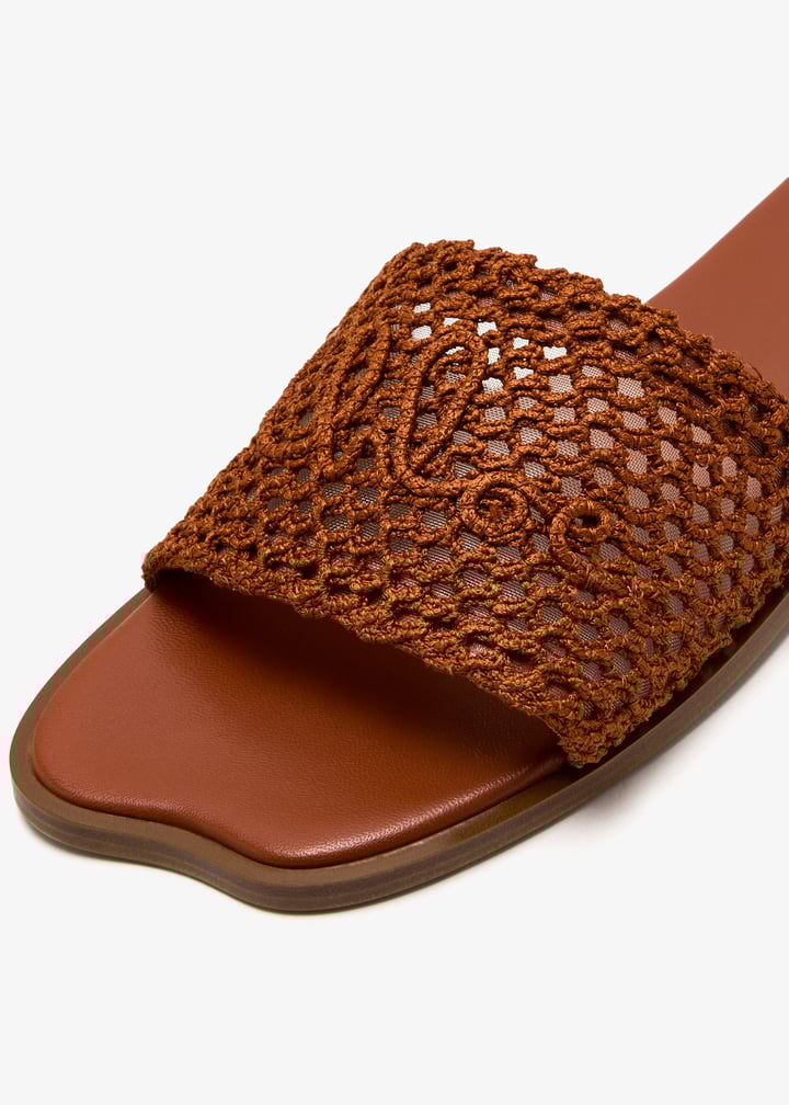 Chloé Soleil slide sandals for Women - Brown in UAE | Level