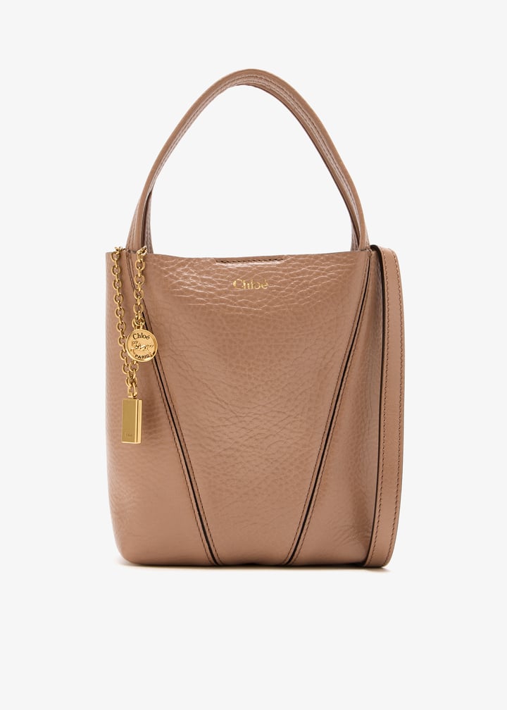 25SS new/Chloe サマーバナナミニクロスボディバッグ Bag Brown Chloé Banana Cross Body Bag In Grained Leather | Chloé US