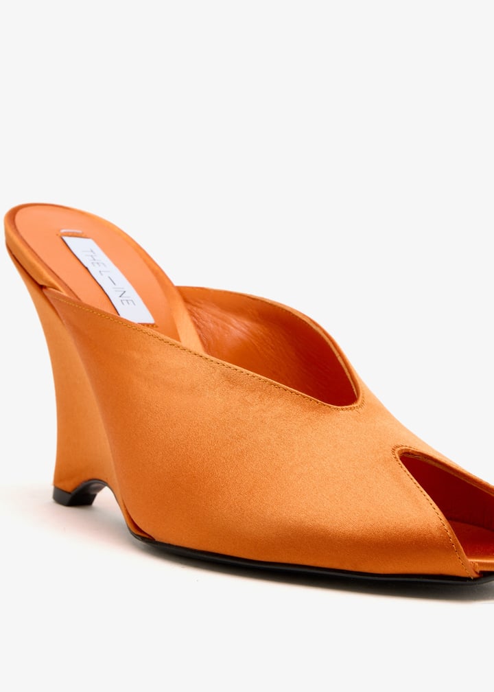 charllie-orange_5.jpg?ts=20260114121216