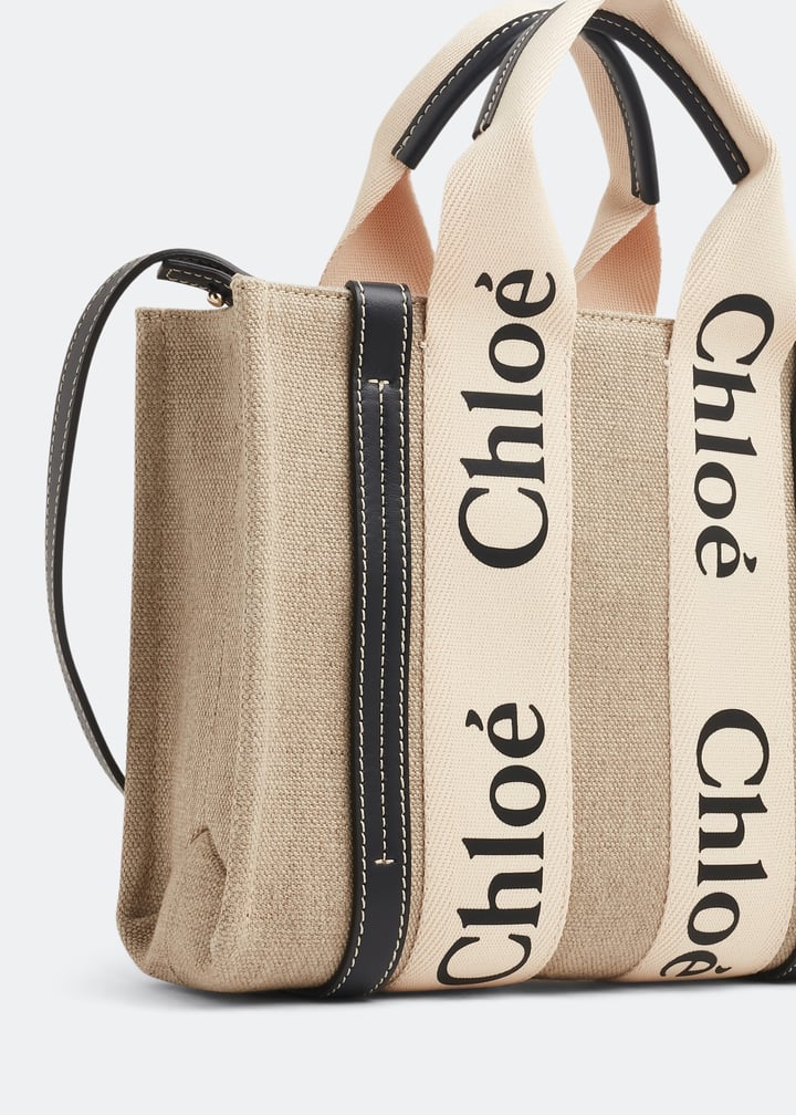 Chloé Woody Small Tote Bag ホワイト・ブラウン Chloé Small Woody Tote Bag In Linen | Chloé US