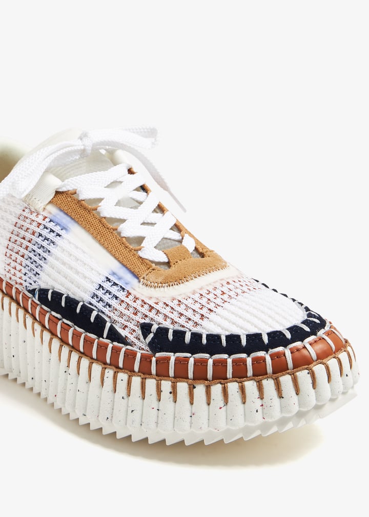 chc22s579y0-646_3.jpg?ts=20240117034523