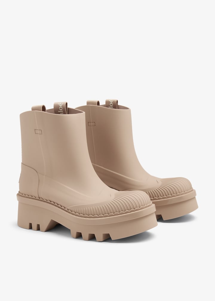 Chloé Raina rain boots for Women - Beige in UAE | Level Shoes